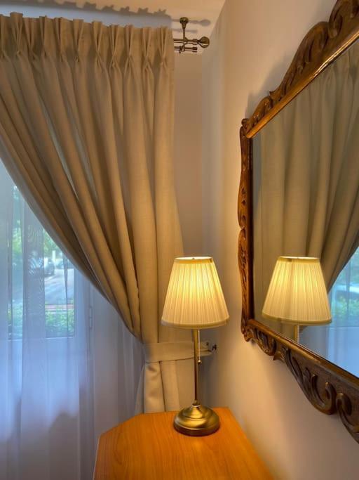 Lovely & Quiet 1-Bedroom Condo With Free Parking Бухарест Экстерьер фото